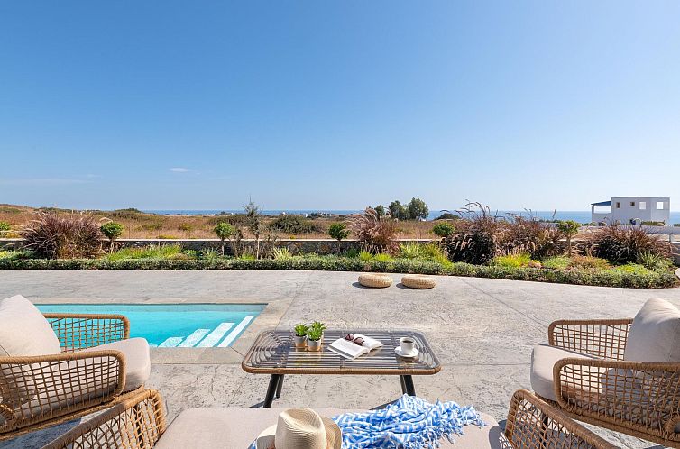 Vakantiehuis Villa Pounentis auf einem Hügel in Lachania