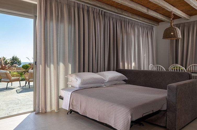 Vakantiehuis Villa Pounentis auf einem Hügel in Lachania