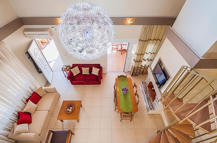 Vakantiehuis Villa Fay mit privatem Parkplatz in Lardos