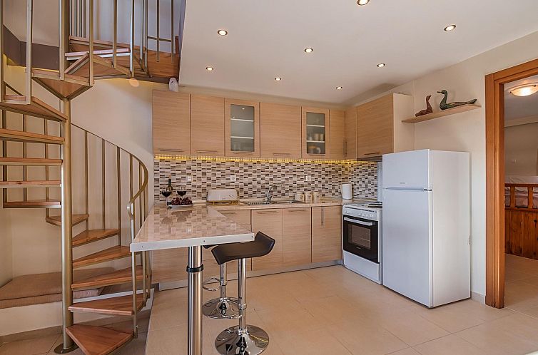 Vakantiehuis Villa Fay mit privatem Parkplatz in Lardos