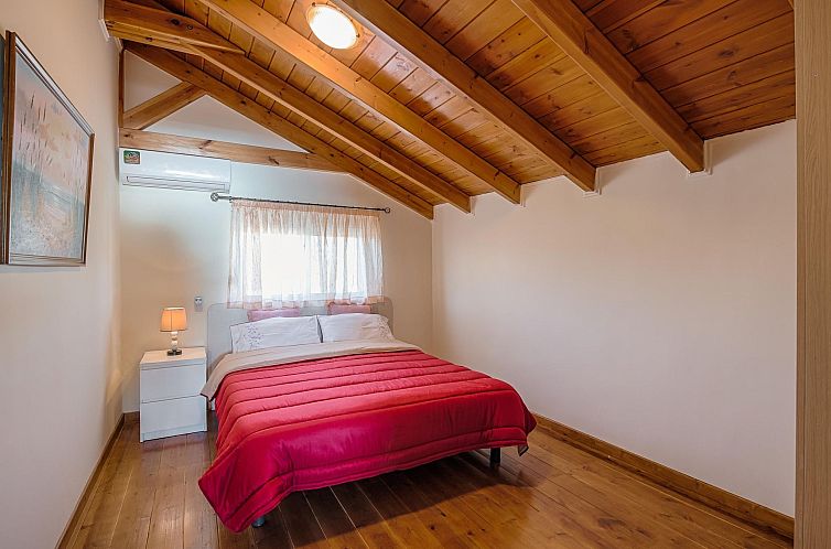 Vakantiehuis Villa Fay mit privatem Parkplatz in Lardos