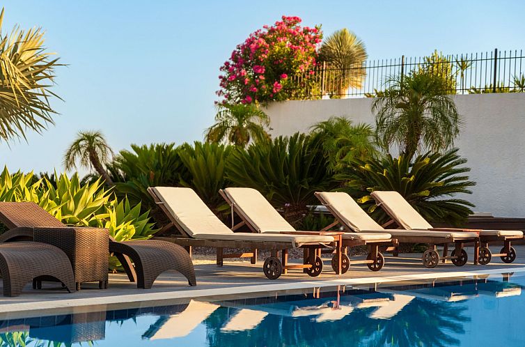 Vakantiehuis Charmante Diamond Villa in der Nähe von Gennad