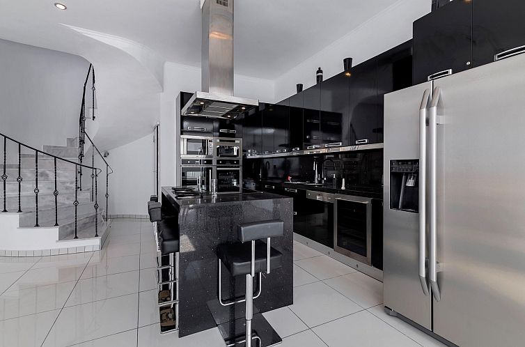 Vakantiehuis Charmante Diamond Villa in der Nähe von Gennad