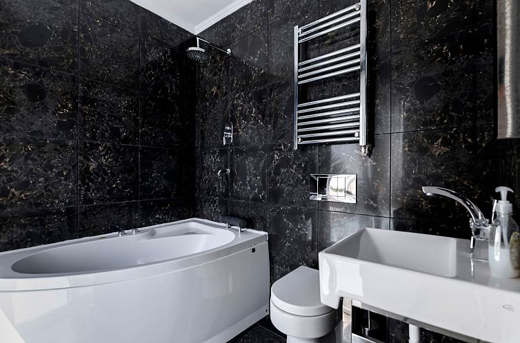 Vakantiehuis Charmante Diamond Villa in der Nähe von Gennad