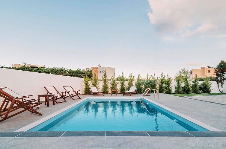 Vakantiehuis Wunderschöne Villa Infinity Blue