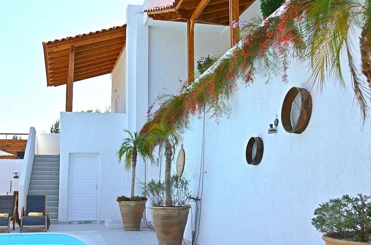 Vakantiehuis Villa "Despina" mit Garten, Grill und Terrasse