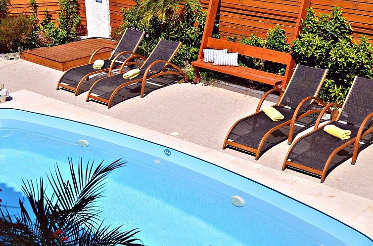 Vakantiehuis Villa "Despina" mit Garten, Grill und Terrasse