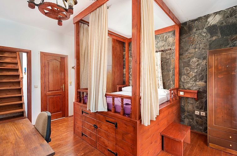 Vakantiehuis in Notia Rodos mit privatem Garten