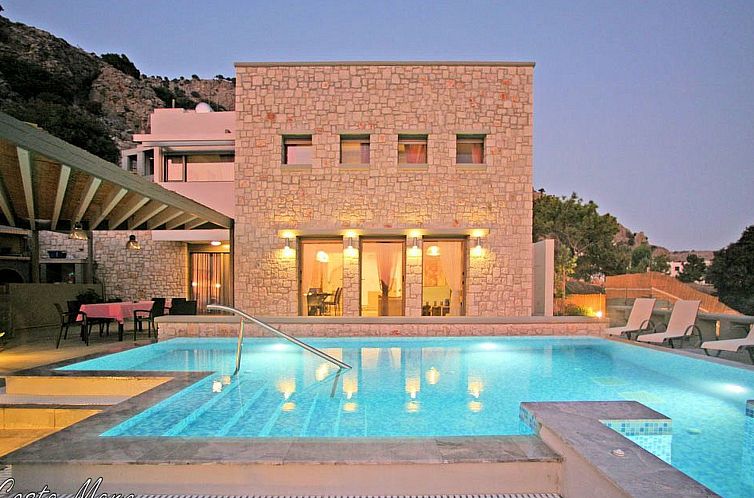 Vakantiehuis Villa CostaMare - Luxuriöse, neu gebaute Stein