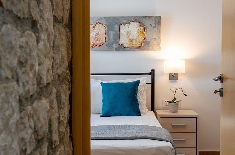 Vakantiehuis Villa CostaMare - Luxuriöse, neu gebaute Stein