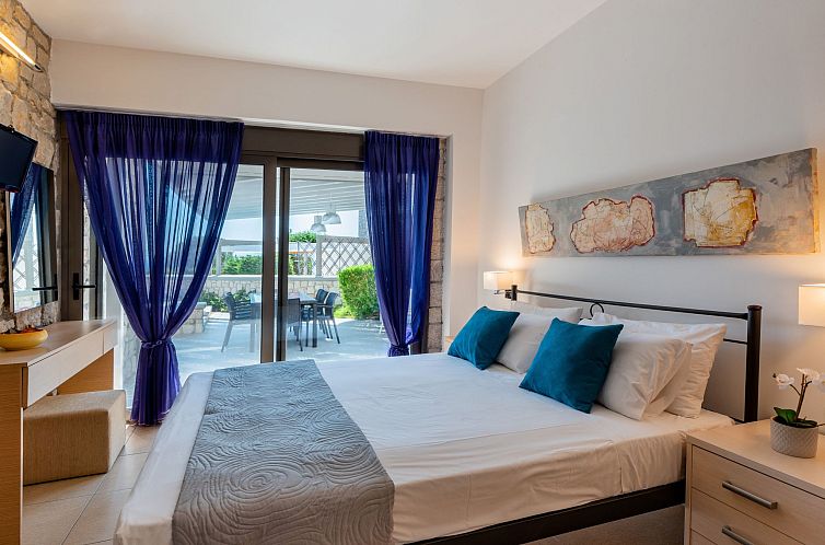 Vakantiehuis Villa CostaMare - Luxuriöse, neu gebaute Stein