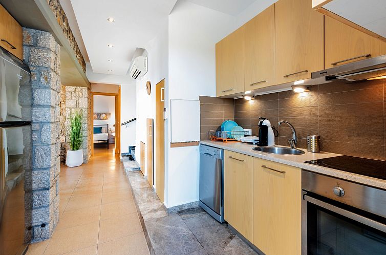 Vakantiehuis Villa CostaMare - Luxuriöse, neu gebaute Stein