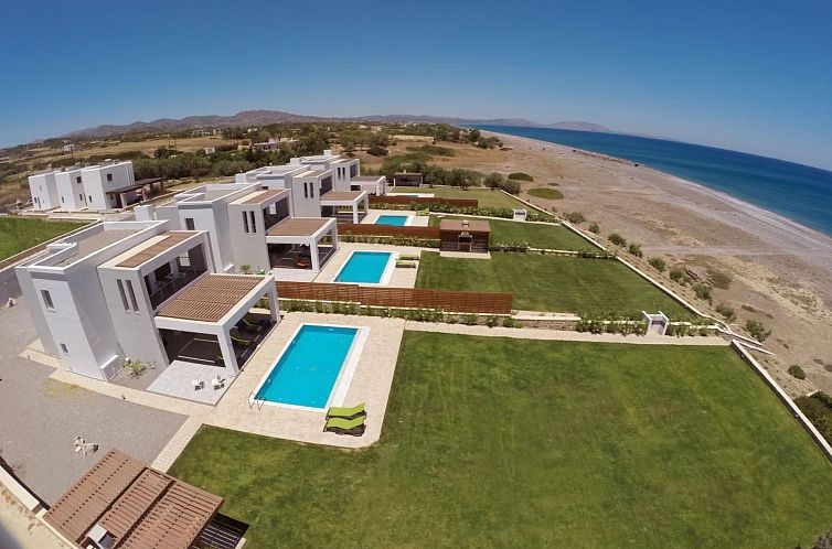 Vakantiehuis Villa am Strand mit privatem Pool