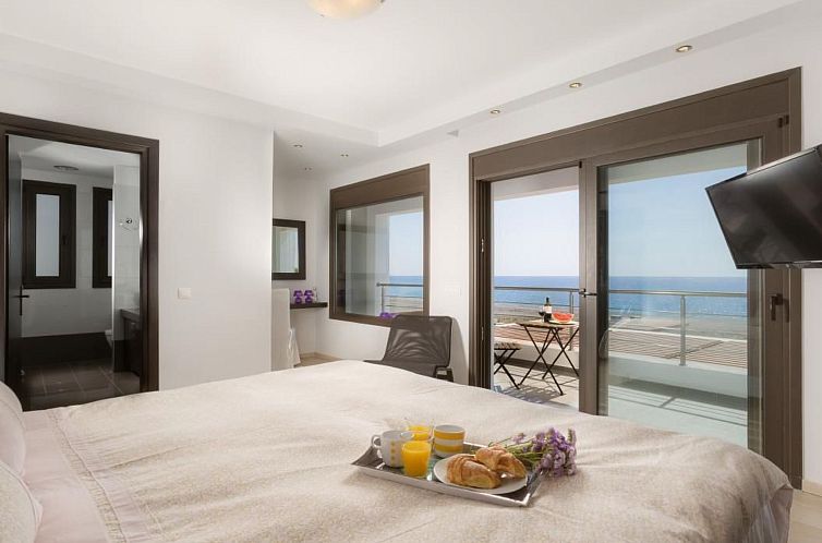 Vakantiehuis Villa am Strand mit privatem Pool