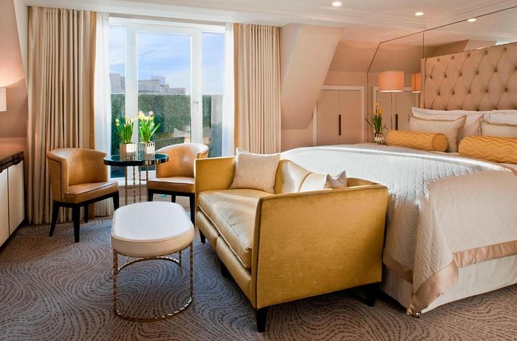 The Wellesley, a Luxury Collection Hotel, Knightsbridge, Lon