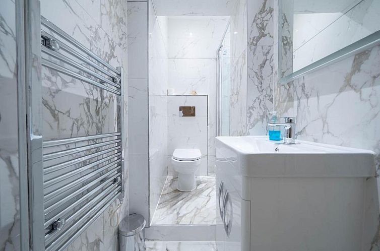 Hyde Park Rooms & Apartments