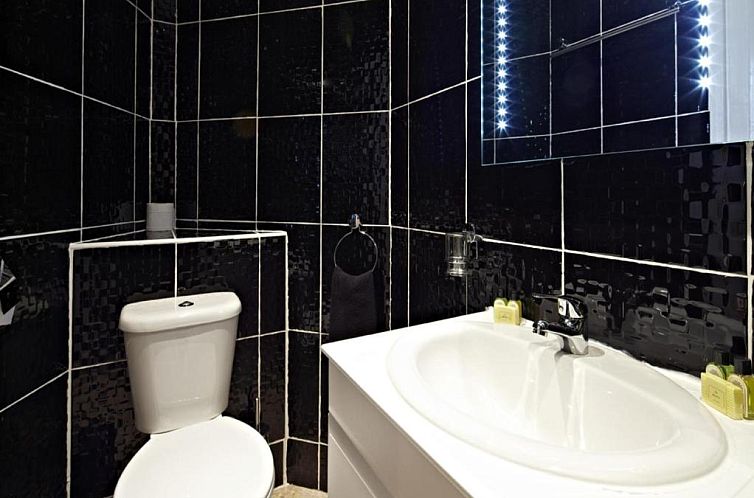 Hyde Park Rooms & Apartments