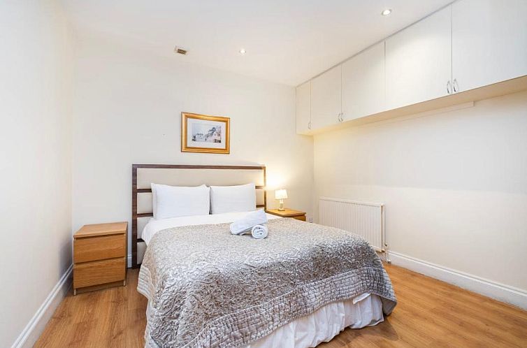 Hyde Park Rooms & Apartments