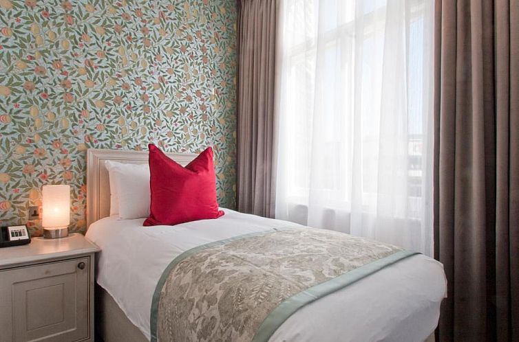 W12 Rooms
