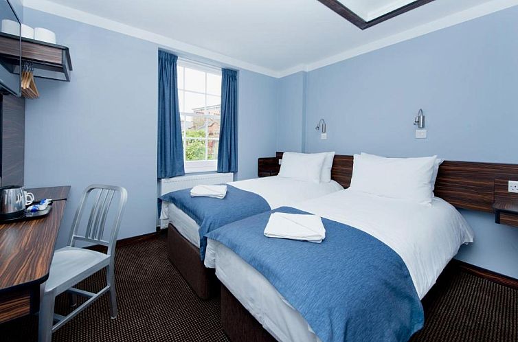 Angus Hotel