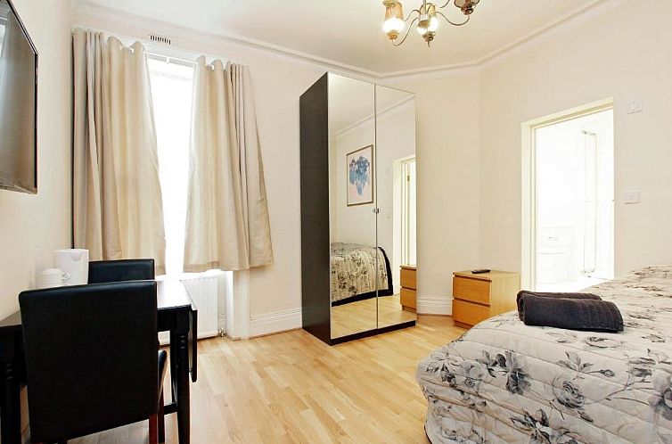 Hyde Park Serviced Rooms