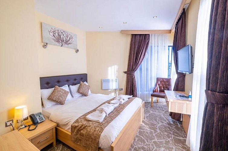 The Shoreditch Inn