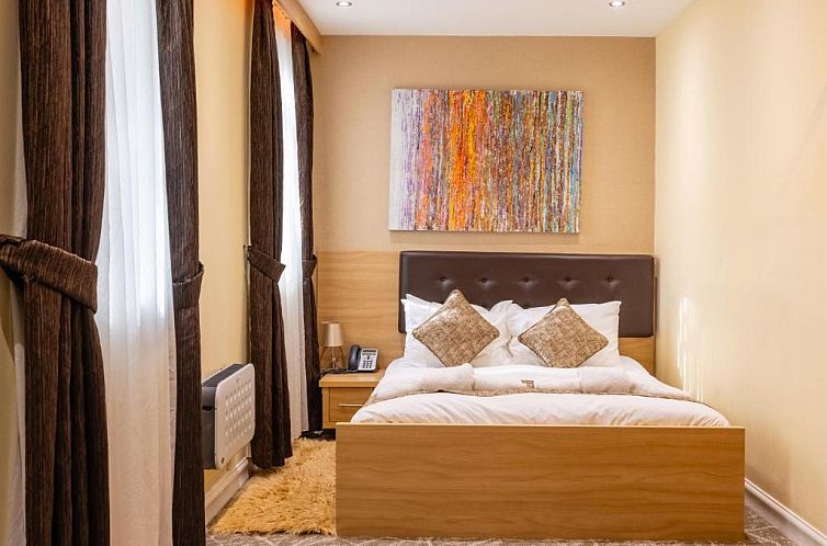 The Shoreditch Inn