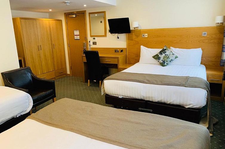 Regency Hotel Parkside