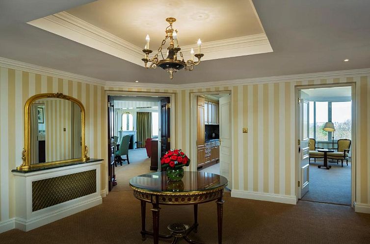 Cheval Thorney Court at Hyde Park