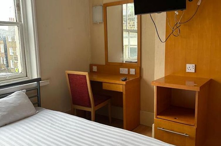 Berkeley Court Hotel