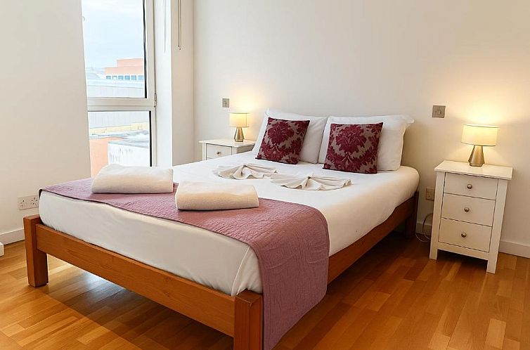 Still Life St Paul's Executive