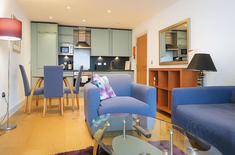 Still Life Tower Hill Executive