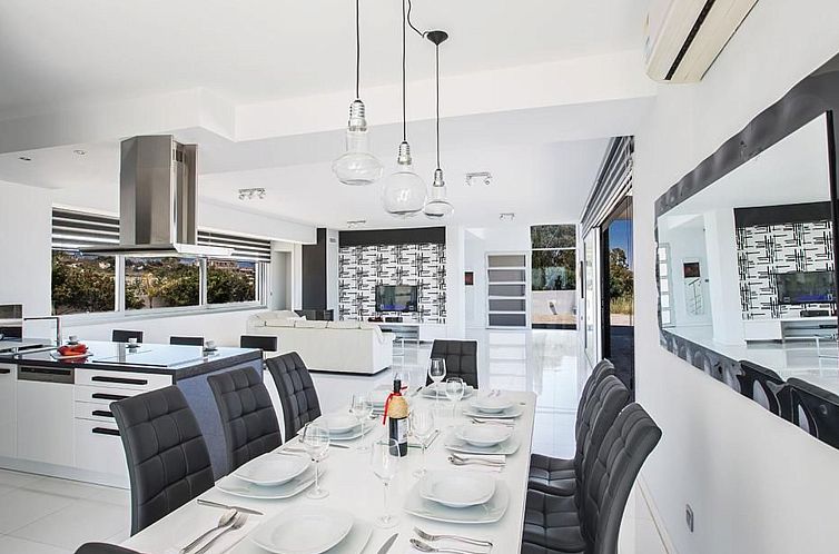 Vakantiehuis Moderne 3-Schlafzimmer-Villa mit atemberaubende