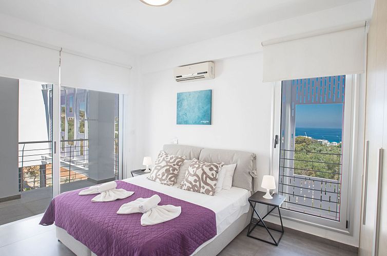 Vakantiehuis Ferienvilla "Chloe" mit Terrasse und Garten