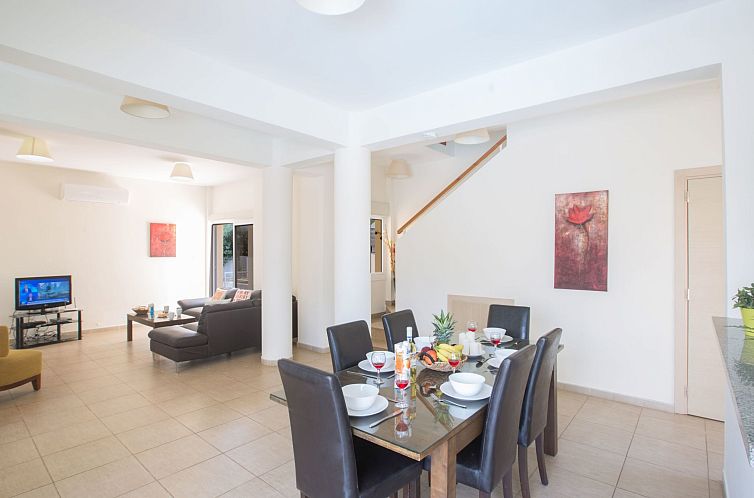 Vakantiehuis Wunderschöne Ferienvilla in Strandnähe