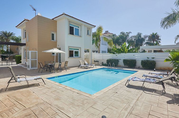 Vakantiehuis Hübsche Villa mit 3 Schlafzimmern und privatem