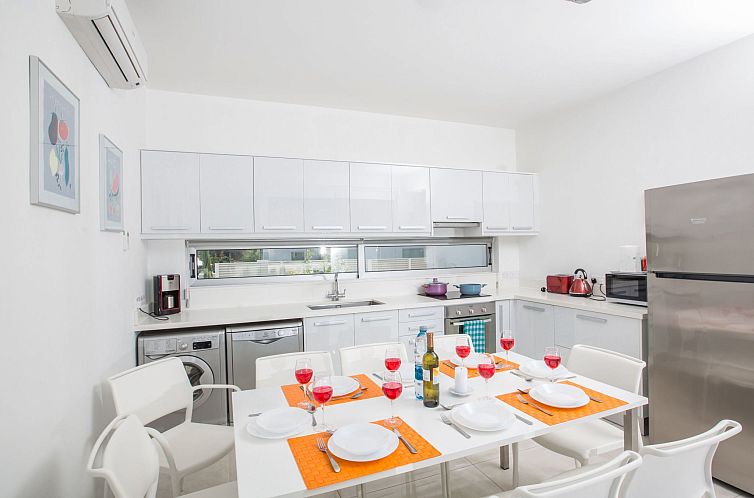 Vakantiehuis Neue Ferienvilla für 10 Personen