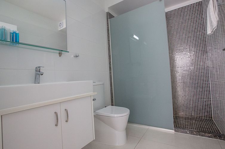 Vakantiehuis Neue Ferienvilla für 10 Personen