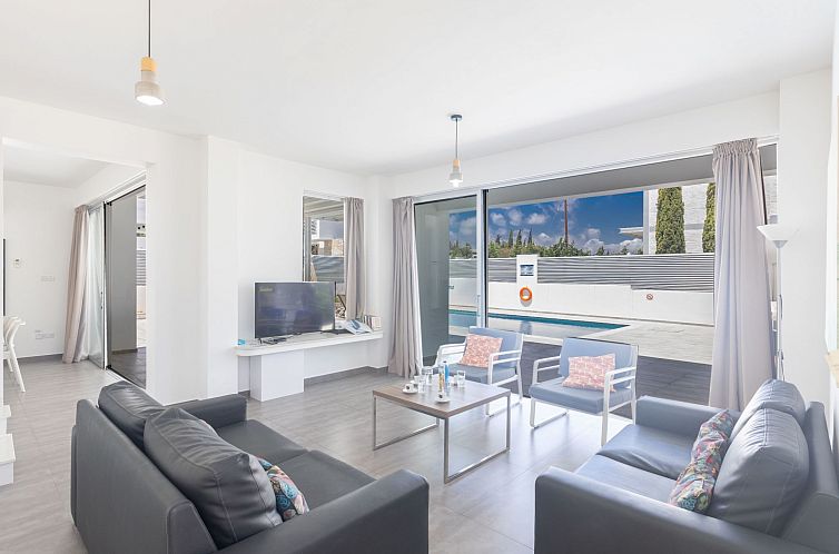 Vakantiehuis Greco Villa CCV4. 5-Schlafzimmer-Villa mit priv