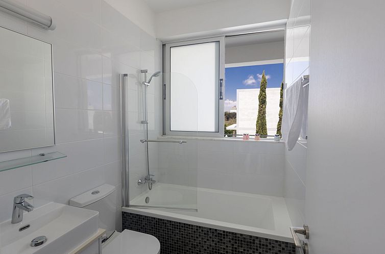 Vakantiehuis Greco Villa CCV4. 5-Schlafzimmer-Villa mit priv