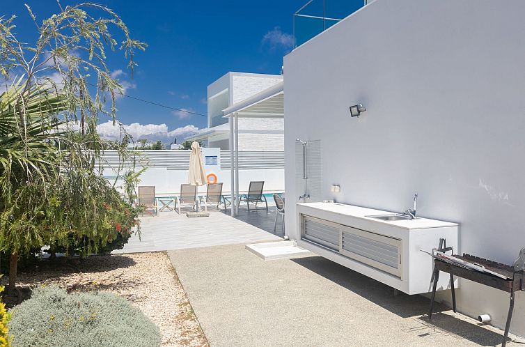 Vakantiehuis Greco Villa CCV4. 5-Schlafzimmer-Villa mit priv