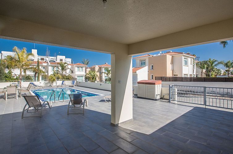 Vakantiehuis Schöne Ferienvilla mit privatem Pool