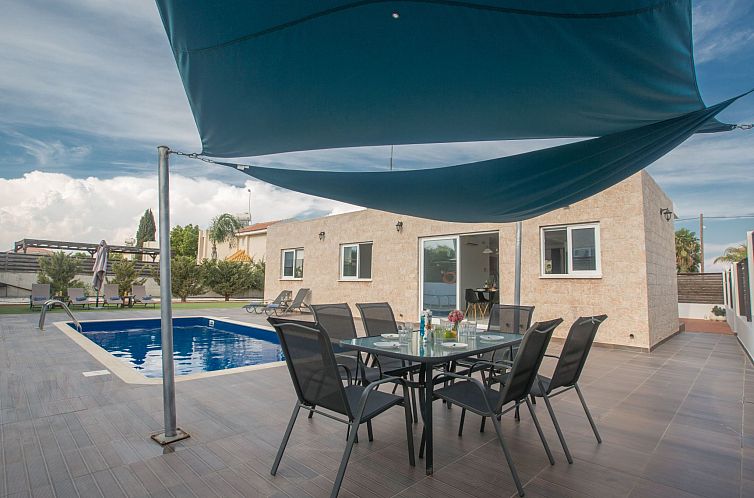 Vakantiehuis 3-Schlafzimmer-Villa in Protaras Zentrum mit Po