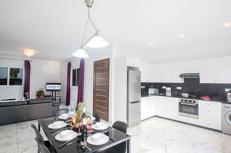 Vakantiehuis 3-Schlafzimmer-Villa in Protaras Zentrum mit Po