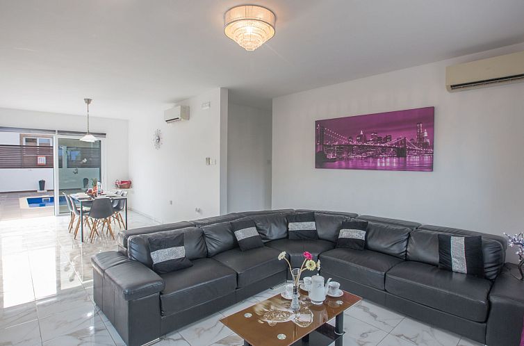Vakantiehuis 3-Schlafzimmer-Villa in Protaras Zentrum mit Po