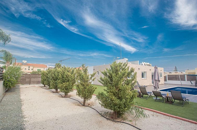 Vakantiehuis 3-Schlafzimmer-Villa in Protaras Zentrum mit Po