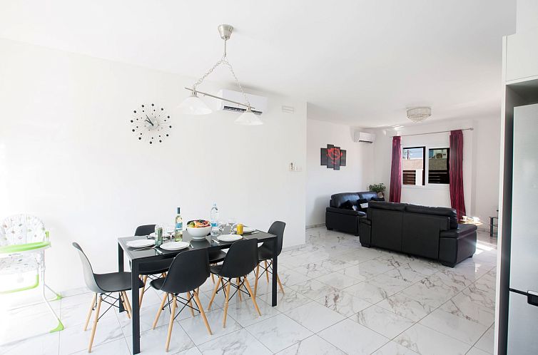 Vakantiehuis 3 Schlafzimmer Villa mit Pool in Protaras Zentr