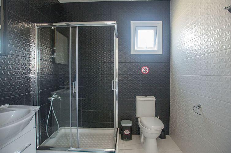 Vakantiehuis 3 Schlafzimmer Villa mit Pool in Protaras Zentr