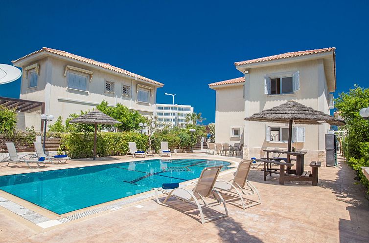 Vakantiehuis in Protaras mit privatem Parkplatz