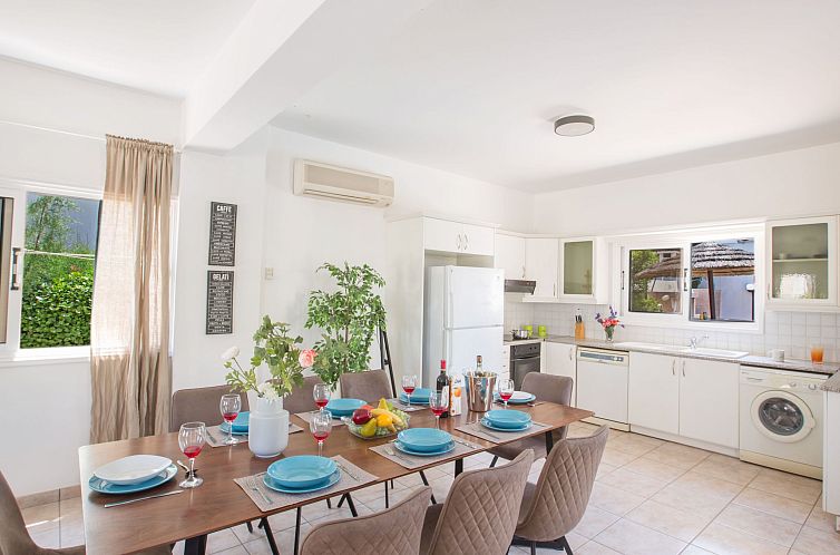 Vakantiehuis in Protaras mit privatem Parkplatz
